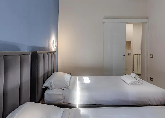 Gavin House - Sweet Dreams In Floransa