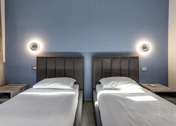 Gavin House - Sweet Dreams In Floransa