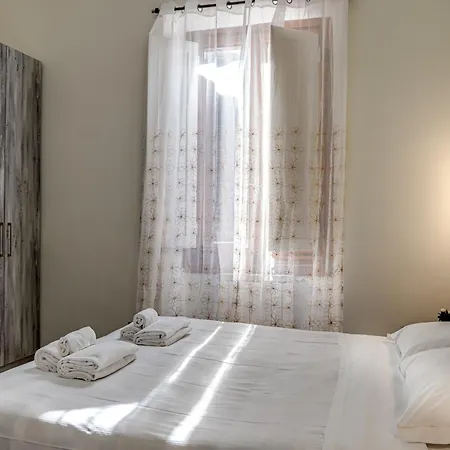 Apartment Gavin House - Sweet Dreams In *
